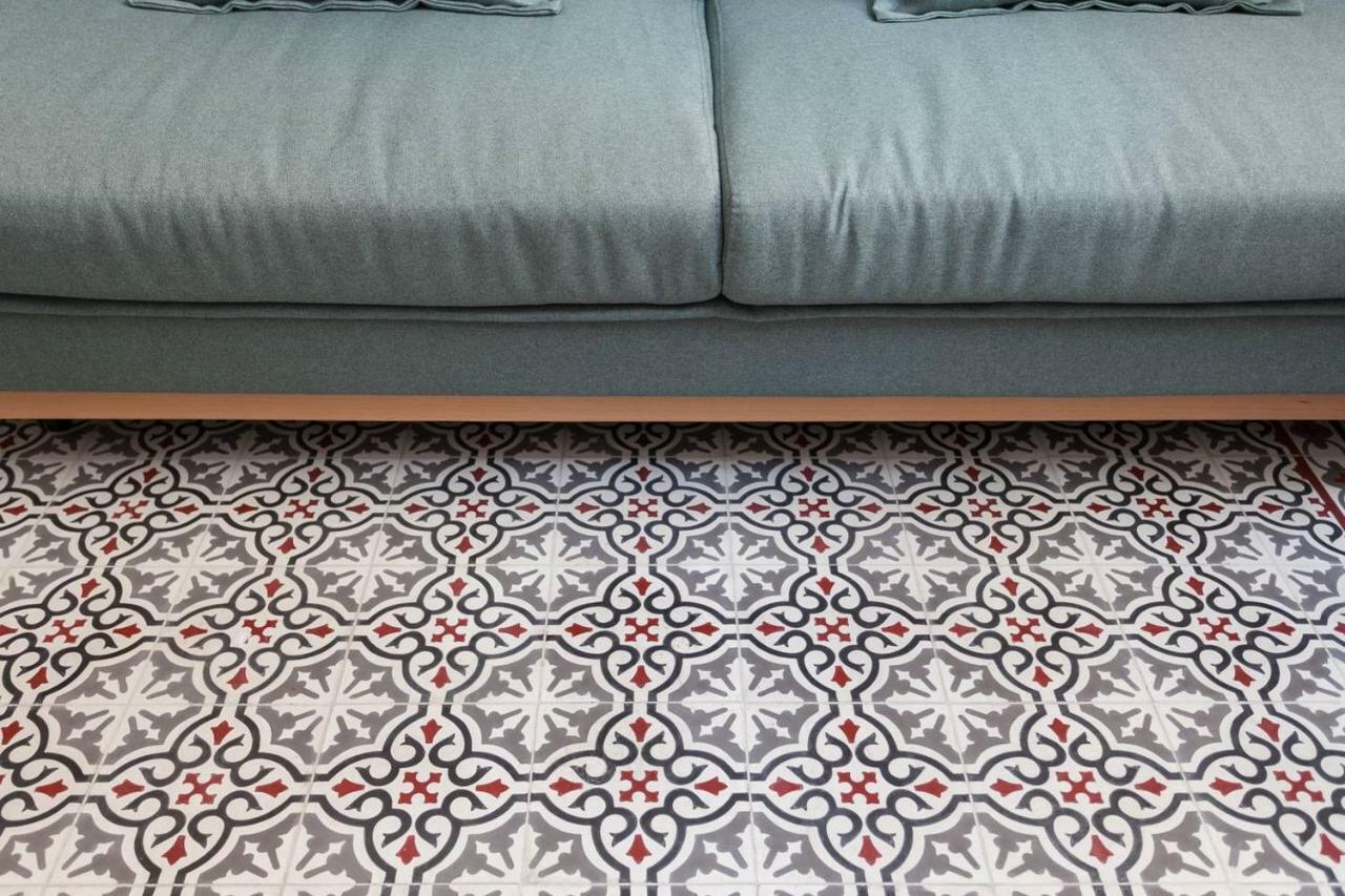 Stylish Apartment With Terrace For Couple Or Family 바르셀로나 외부 사진