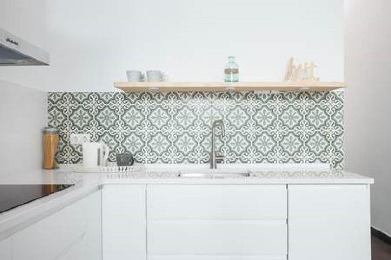 Stylish Apartment With Terrace For Couple Or Family 바르셀로나 외부 사진